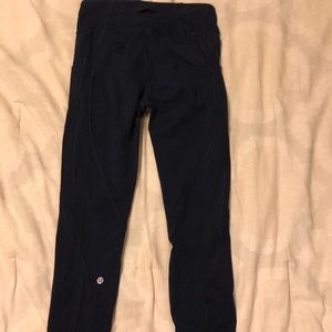 Lululemon size 6 dark navy
